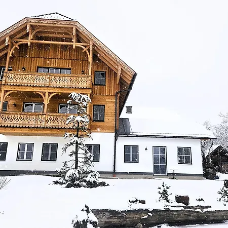 Lippingergut - Des Kaisers Kammer Apartment